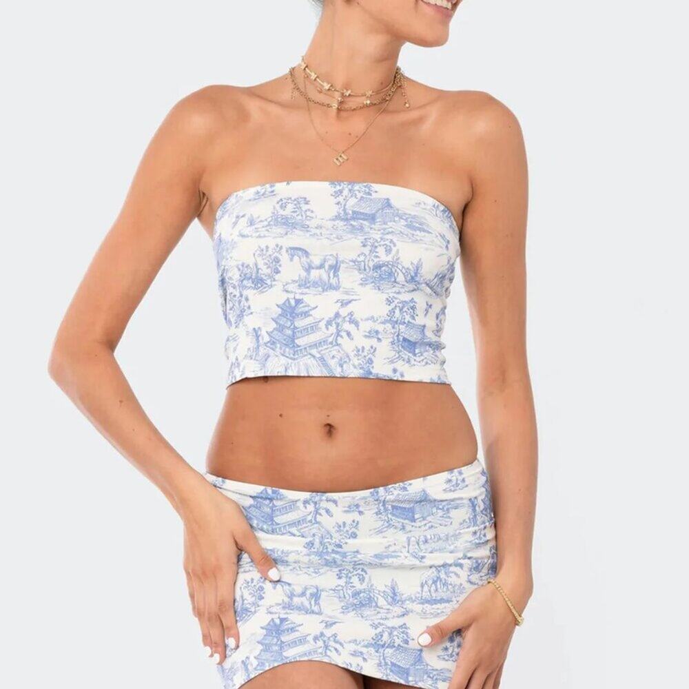 EDIKTED Delft Print Strapless Top